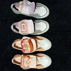 2 Convers All Star Sneakers With Multiple Color Tongues No Laces Great Condition